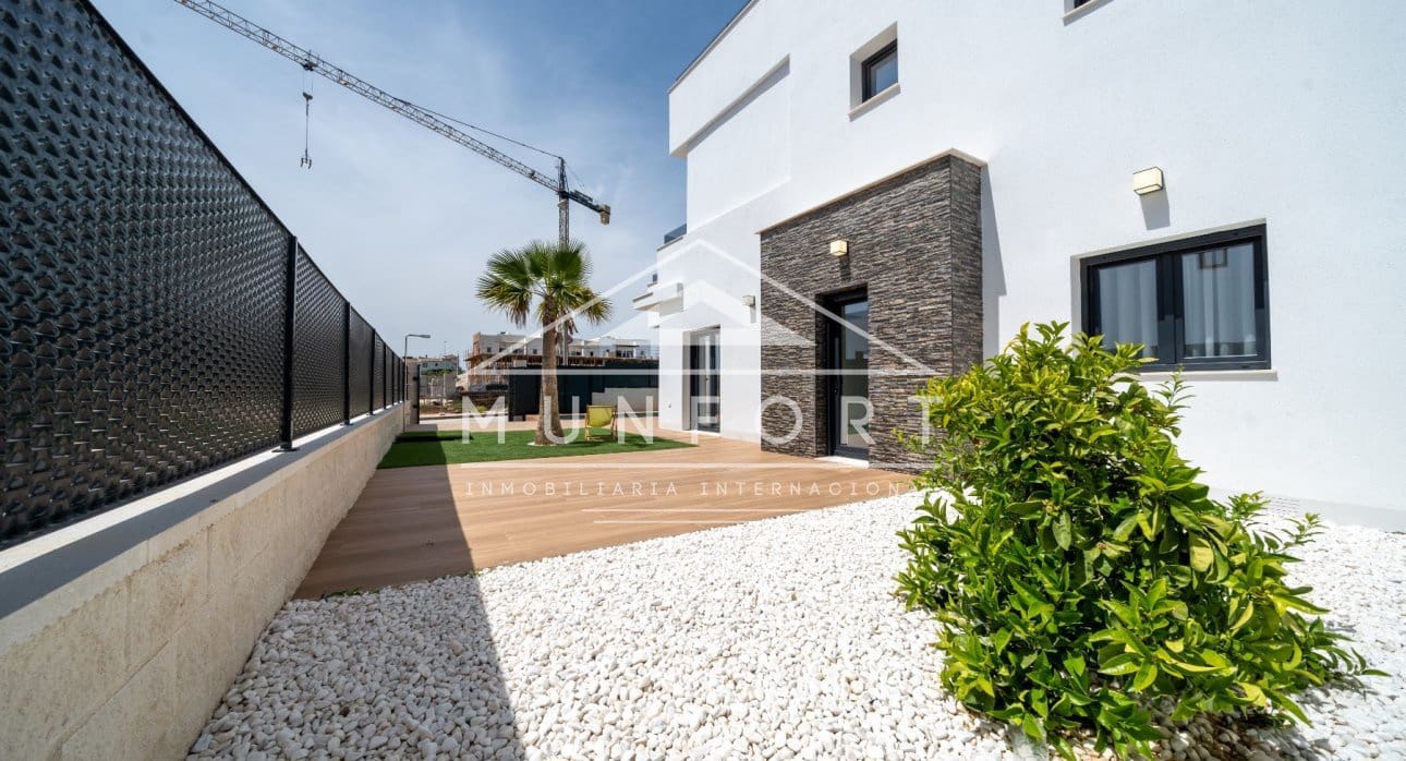 3 Zimmer Villa zu verkaufen in Orihuela mit Pool - 415.000 € (Ref: 9267824)