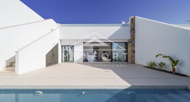 3 soveværelse Villa til salg i Las Lomas de Rame - Bahía Bella, Los Alcázares med swimmingpool - € 499.900 (Ref: 9267825)