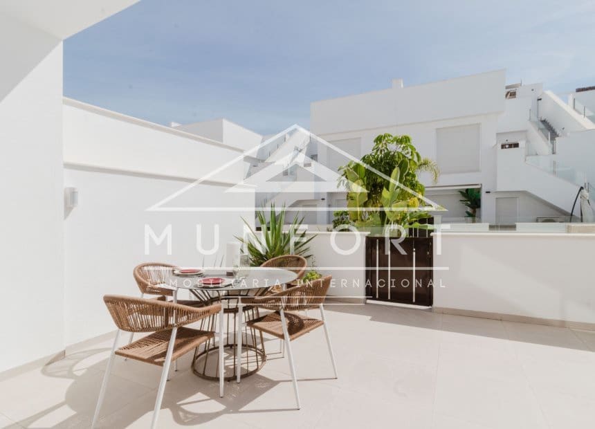 2 soveværelse Lejlighed til salg i Pilar de la Horadada med swimmingpool - € 304.900 (Ref: 9267826)