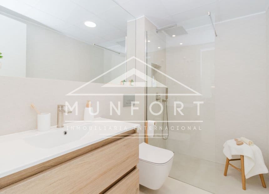 2 soveværelse Lejlighed til salg i Pilar de la Horadada med swimmingpool - € 304.900 (Ref: 9267826)