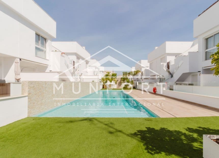 2 soveværelse Lejlighed til salg i Pilar de la Horadada med swimmingpool - € 304.900 (Ref: 9267826)