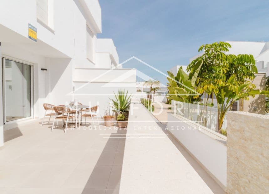 2 soveværelse Lejlighed til salg i Pilar de la Horadada med swimmingpool - € 304.900 (Ref: 9267826)
