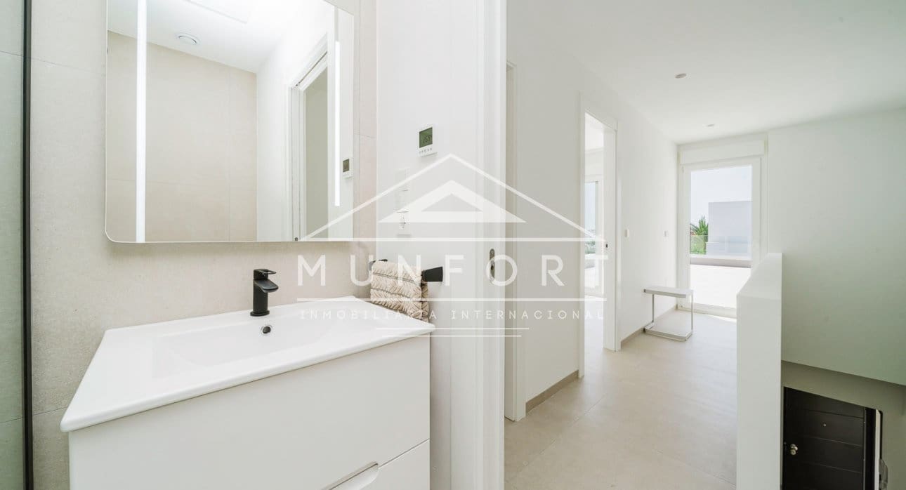 3 bedroom Villa for sale in Los Montesinos with pool - € 439,000 (Ref: 9267828)