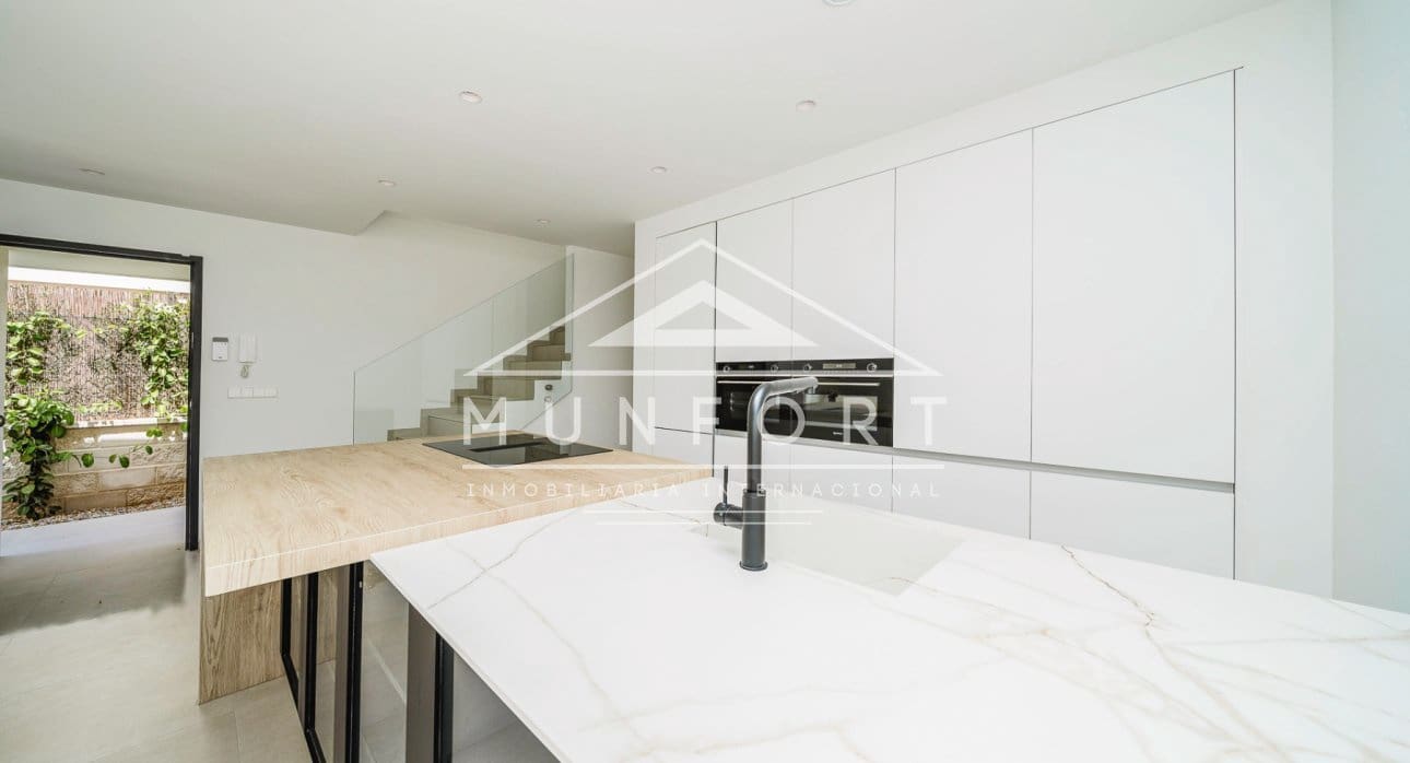 3 bedroom Villa for sale in Los Montesinos with pool - € 439,000 (Ref: 9267828)