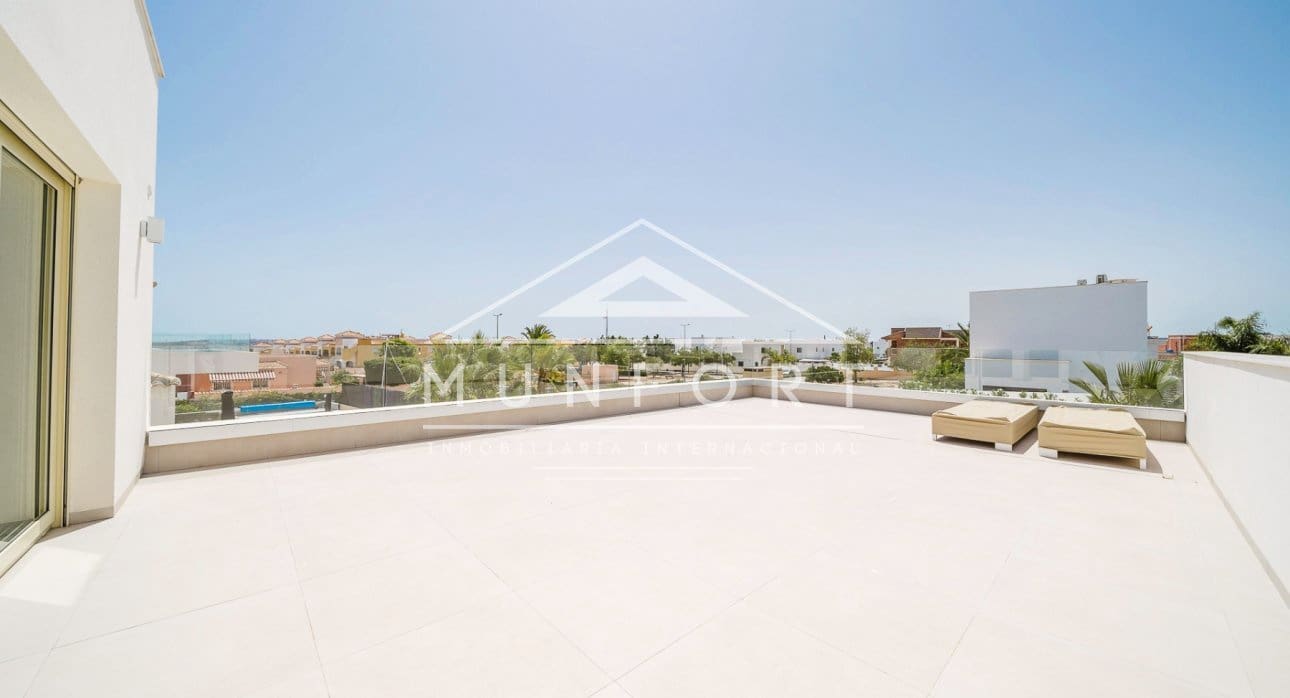 3 bedroom Villa for sale in Los Montesinos with pool - € 439,000 (Ref: 9267828)