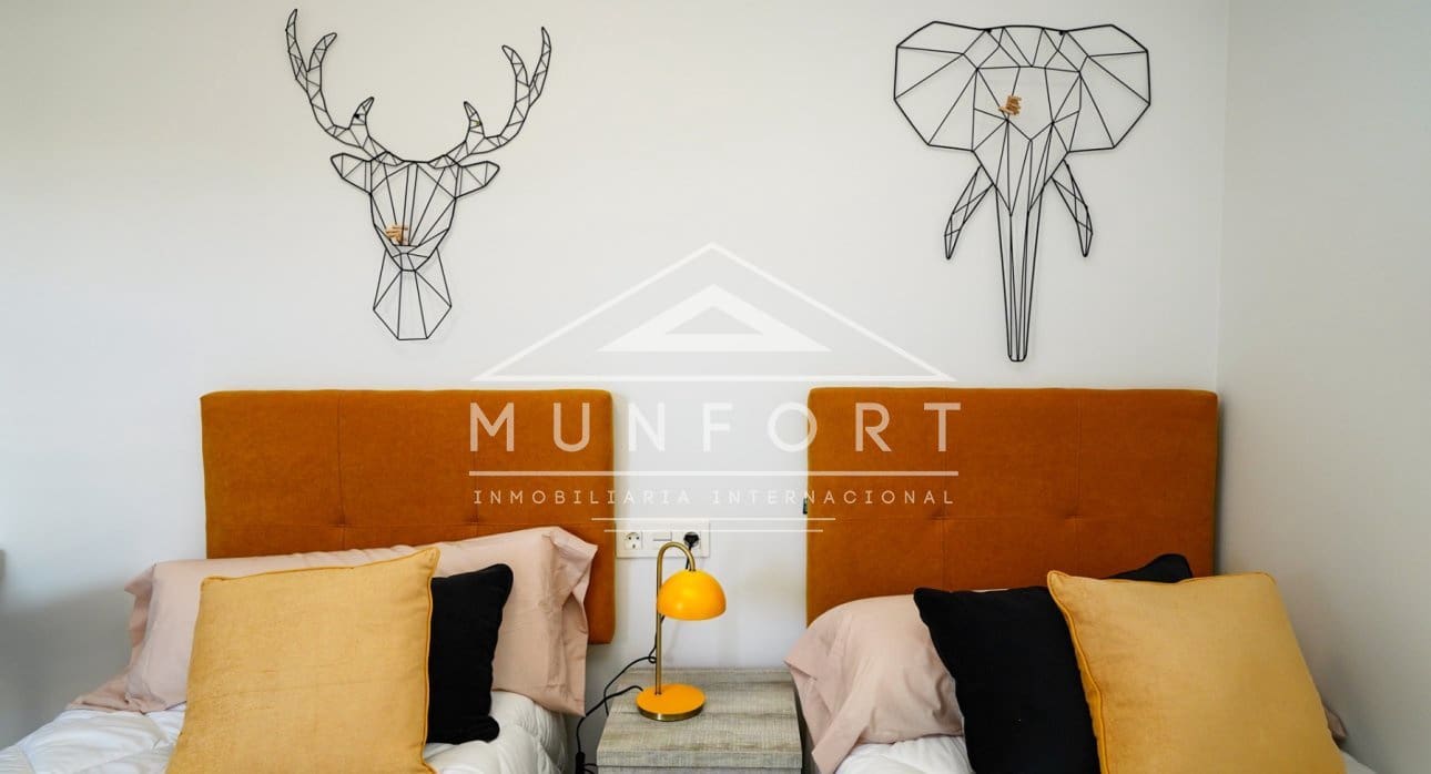 2 bedroom Bungalow for sale in San Pedro del Pinatar with pool - € 245,000 (Ref: 9267830)