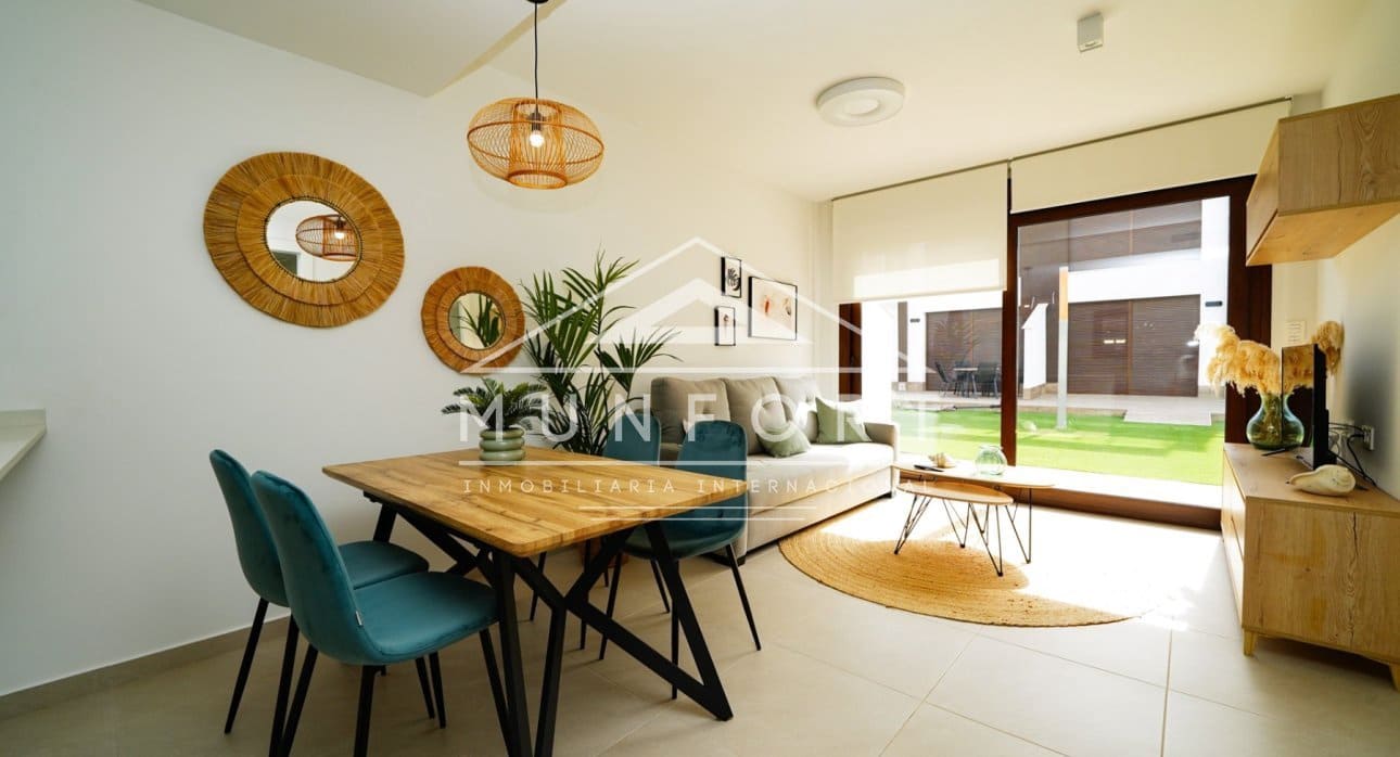 2 bedroom Bungalow for sale in San Pedro del Pinatar with pool - € 245,000 (Ref: 9267830)