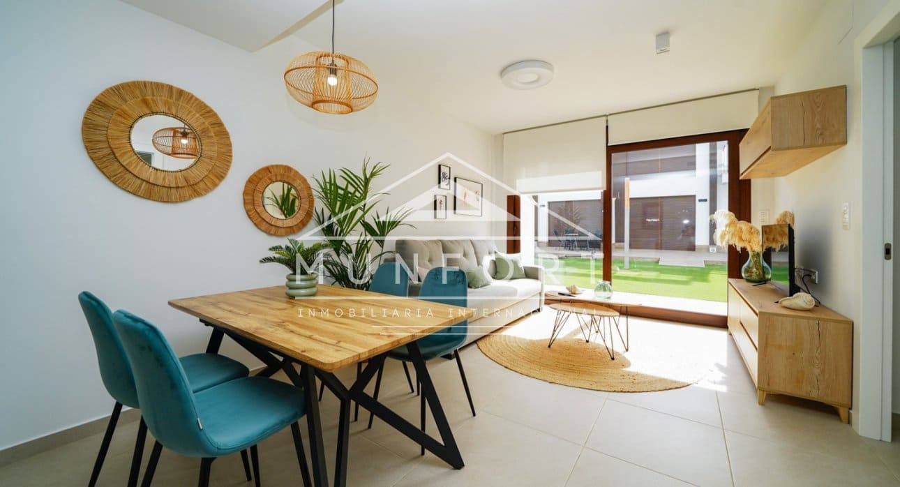 2 bedroom Bungalow for sale in San Pedro del Pinatar with pool - € 245,000 (Ref: 9267830)