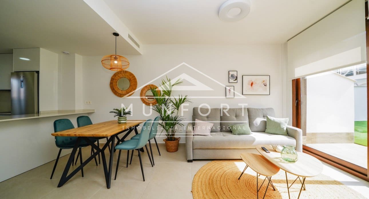 2 bedroom Bungalow for sale in San Pedro del Pinatar with pool - € 245,000 (Ref: 9267830)