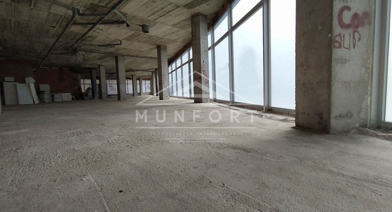 Erhverv til salg i Torrevieja - € 2.000.000 (Ref: 9267833)