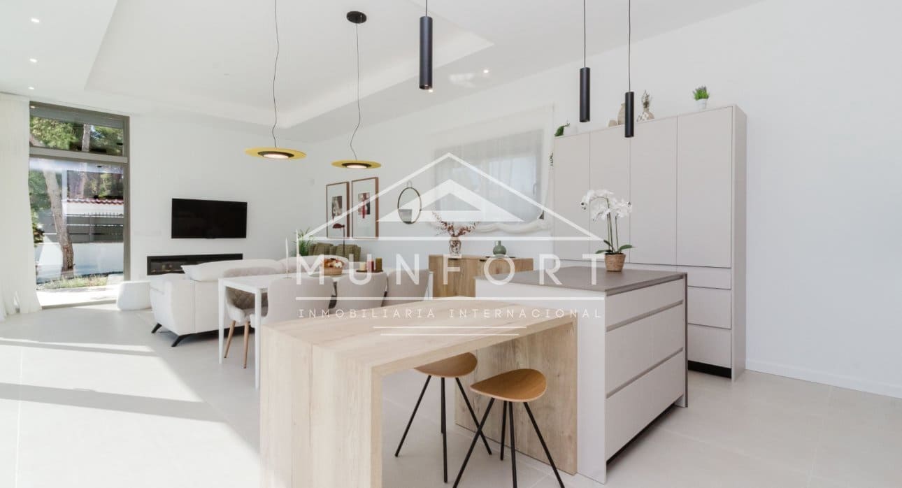 3 slaapkamer Villa te koop in Pinar de Campoverde met zwembad - € 825.000 (Ref: 9267834)