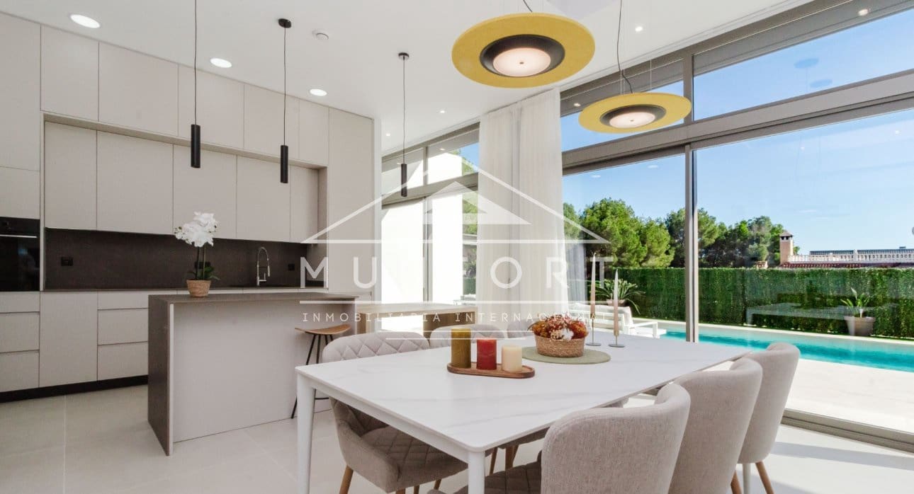 3 slaapkamer Villa te koop in Pinar de Campoverde met zwembad - € 825.000 (Ref: 9267834)