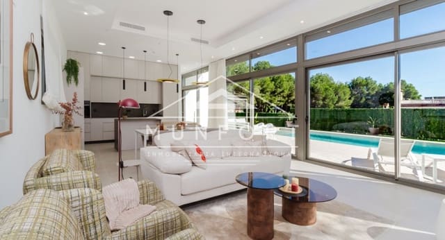 3 slaapkamer Villa te koop in Pinar de Campoverde, Pilar de la Horadada met zwembad - € 825.000 (Ref: 9267834)