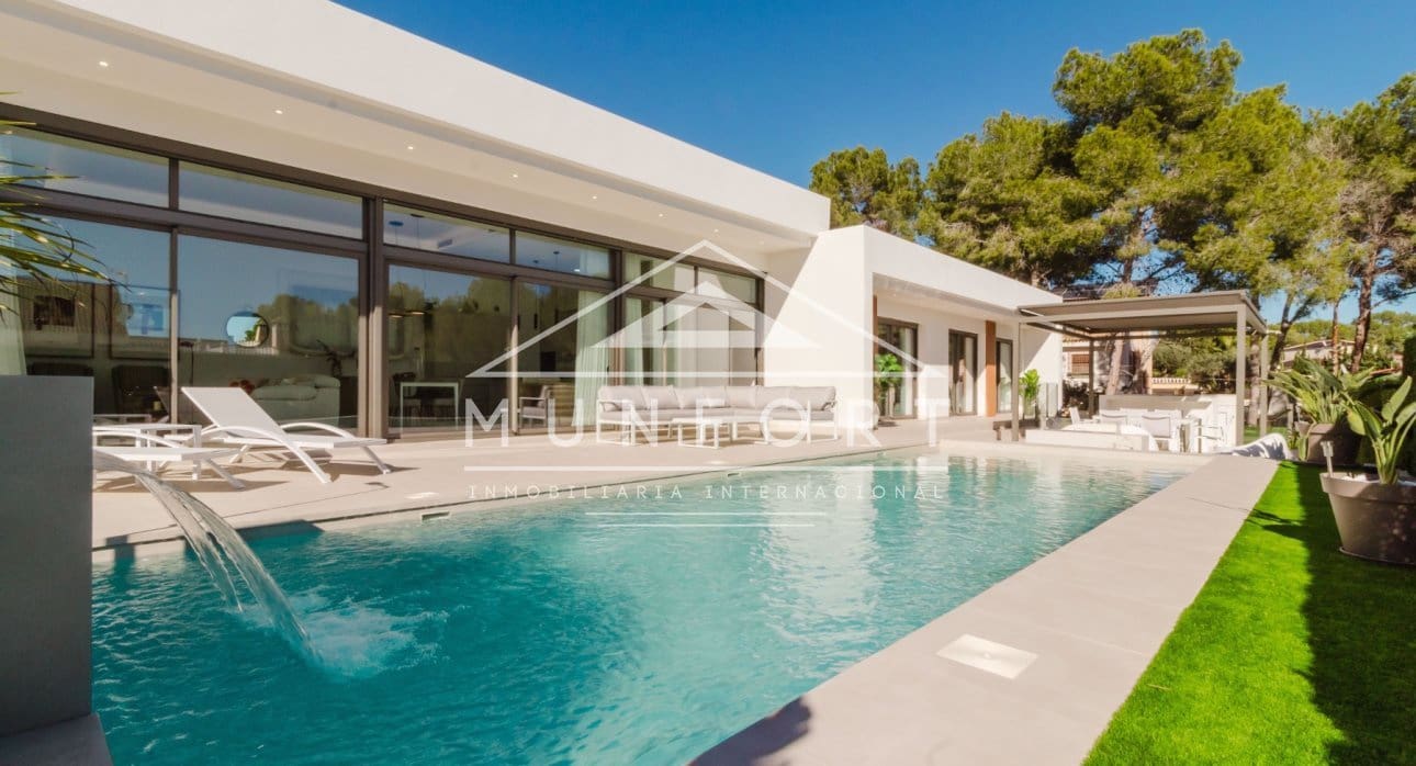 3 slaapkamer Villa te koop in Pinar de Campoverde met zwembad - € 825.000 (Ref: 9267834)