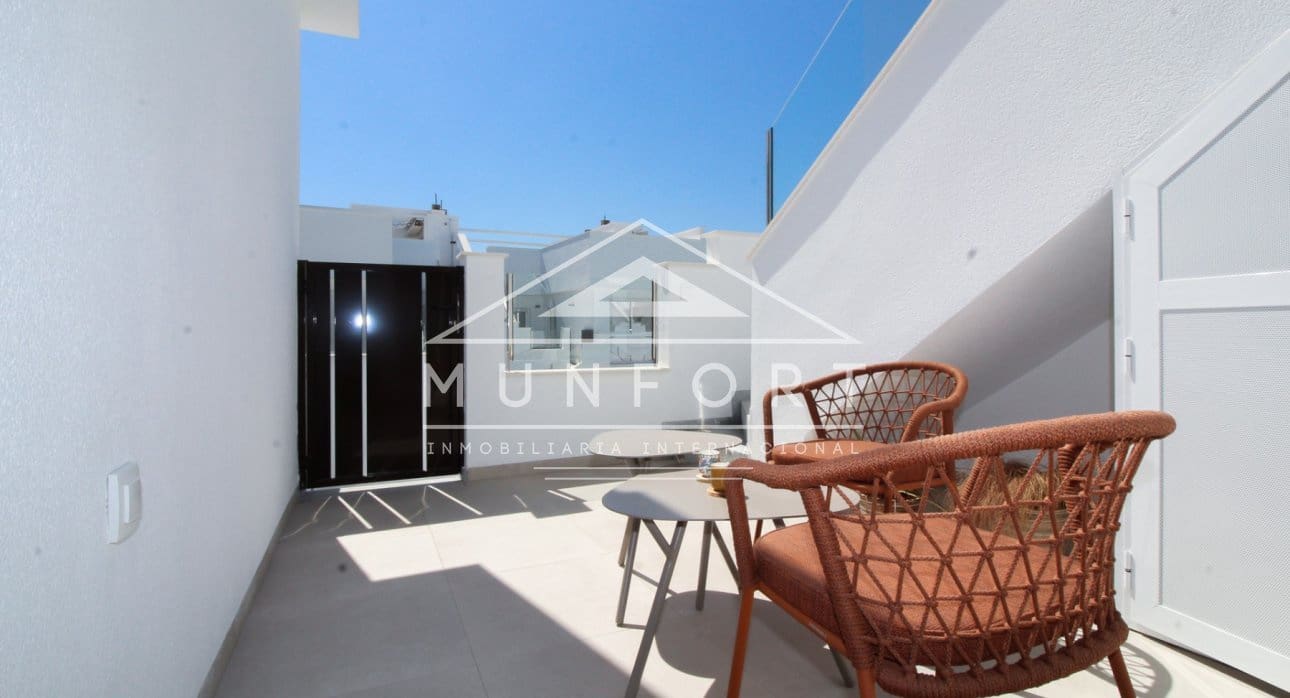 2 makuuhuone Bungalow myytävänä paikassa Pilar de la Horadada mukana uima-altaan - 319 900 € (Ref: 9267835)