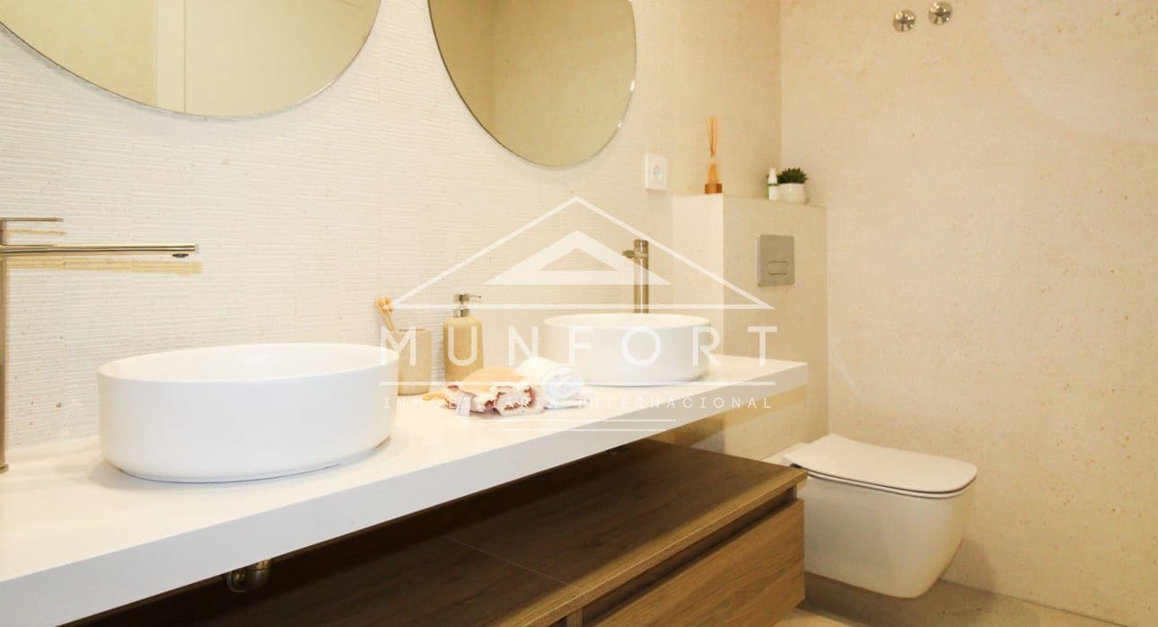 2 makuuhuone Bungalow myytävänä paikassa Pilar de la Horadada mukana uima-altaan - 319 900 € (Ref: 9267835)