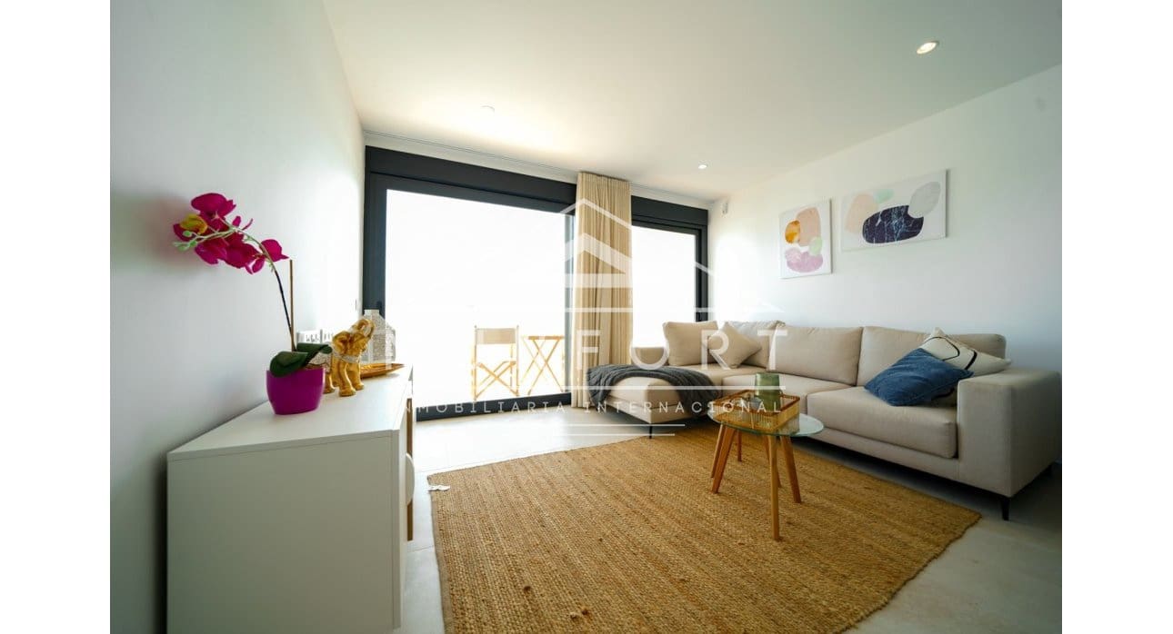 3 Zimmer Villa zu verkaufen in Santiago de la Ribera mit Pool - 350.000 € (Ref: 9270317)