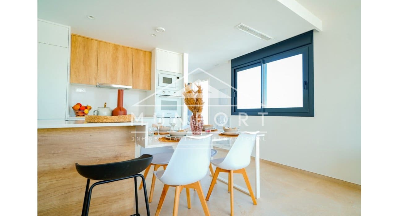 3 Zimmer Villa zu verkaufen in Santiago de la Ribera mit Pool - 350.000 € (Ref: 9270317)