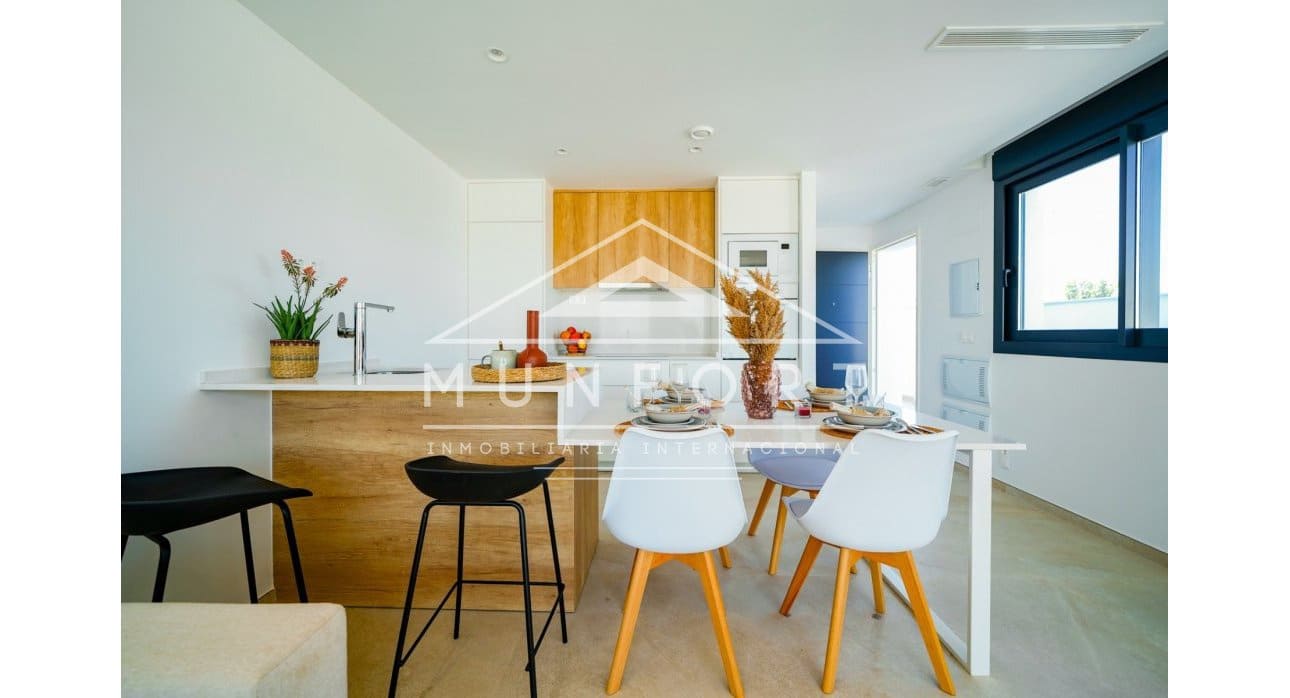 3 Zimmer Villa zu verkaufen in Santiago de la Ribera mit Pool - 350.000 € (Ref: 9270317)