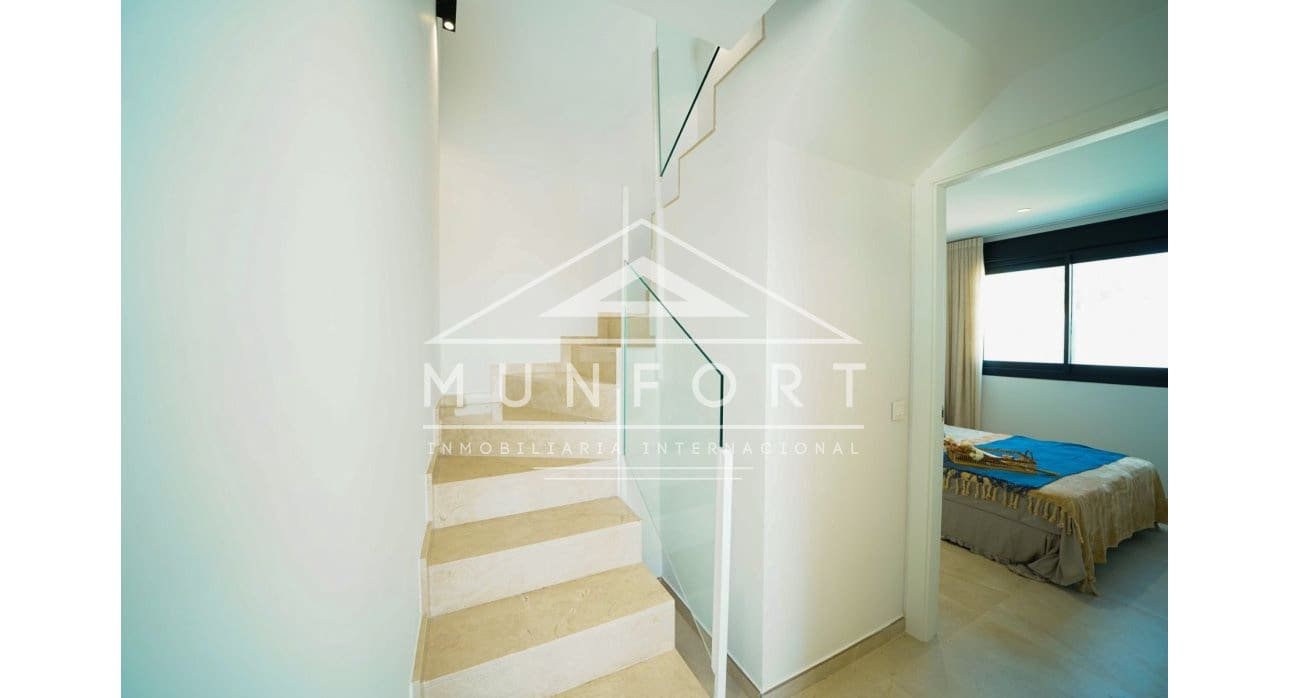 3 Zimmer Villa zu verkaufen in Santiago de la Ribera mit Pool - 350.000 € (Ref: 9270317)