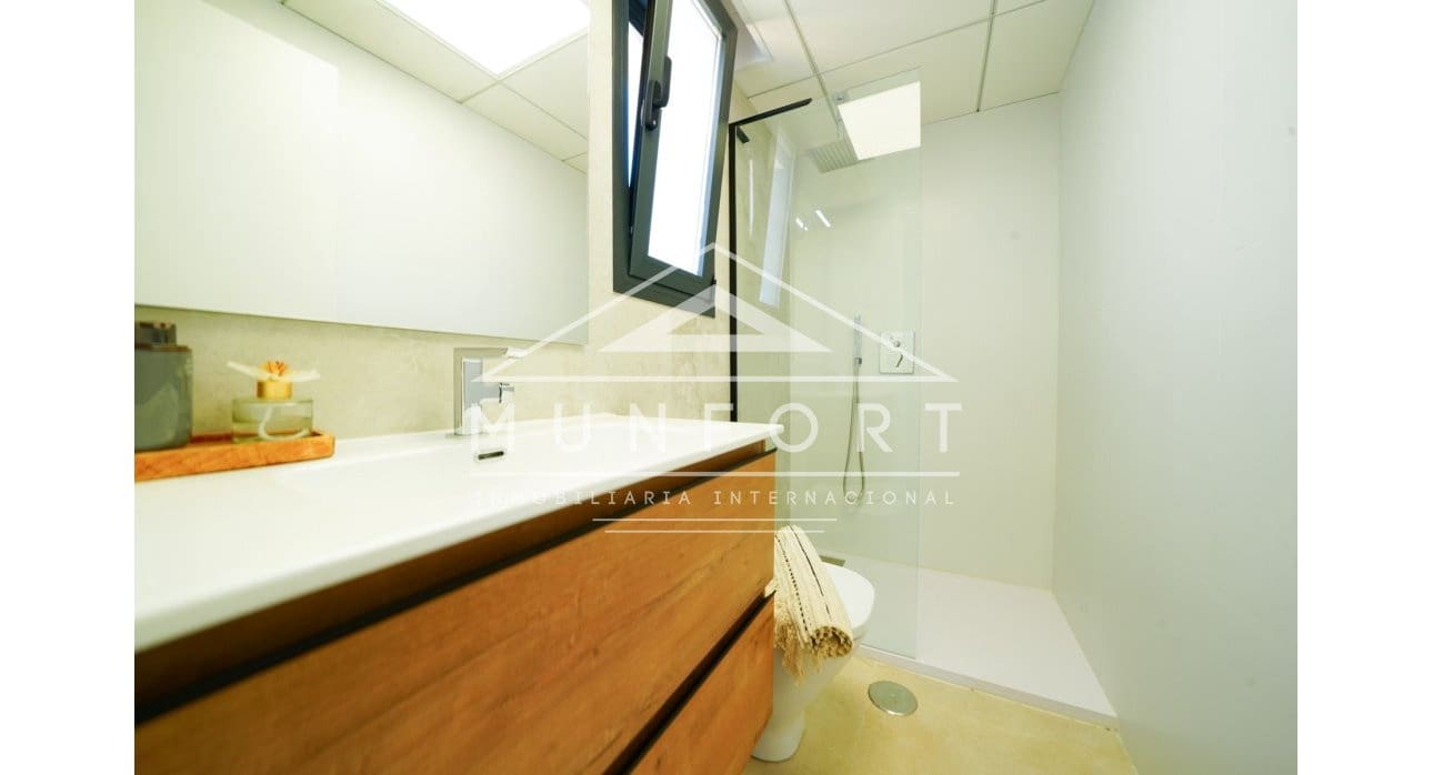 3 Zimmer Villa zu verkaufen in Santiago de la Ribera mit Pool - 350.000 € (Ref: 9270317)