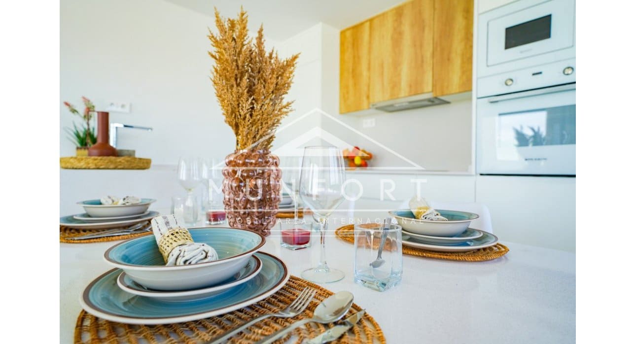 3 Zimmer Villa zu verkaufen in Santiago de la Ribera mit Pool - 350.000 € (Ref: 9270317)