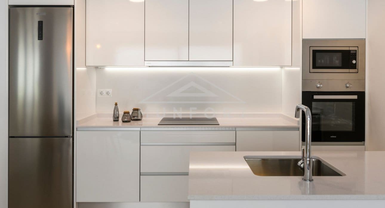 2 slaapkamer Appartement te koop in Dehesa de Campoamor met zwembad - € 284.000 (Ref: 9270326)