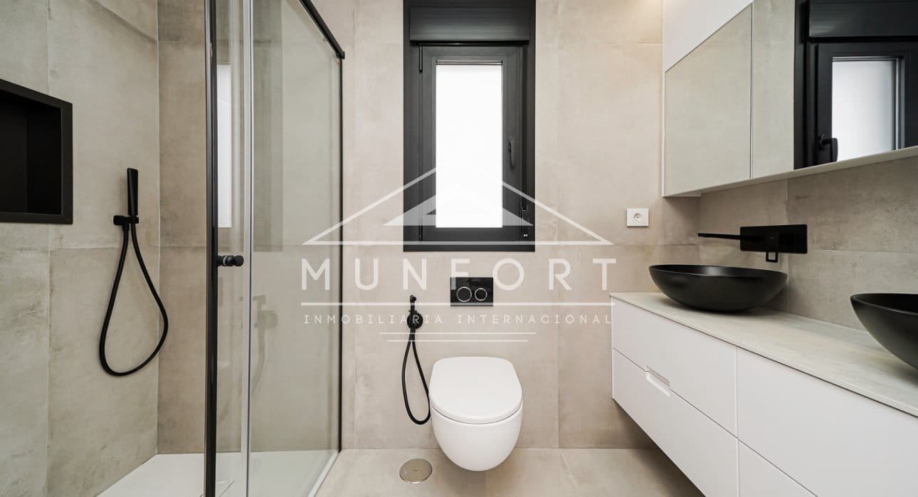 Bungalow de 3 habitaciones en San Pedro del Pinatar en venta con piscina - 409.000 € (Ref: 9270327)