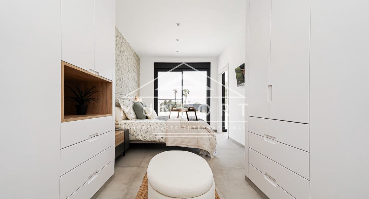 Bungalow de 3 habitaciones en San Pedro del Pinatar en venta con piscina - 409.000 € (Ref: 9270327)