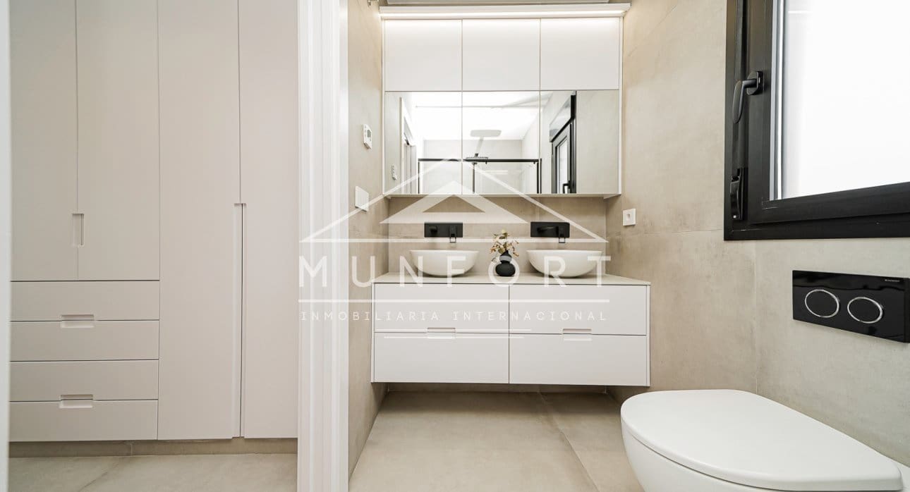 Bungalow de 3 habitaciones en San Pedro del Pinatar en venta con piscina - 409.000 € (Ref: 9270327)