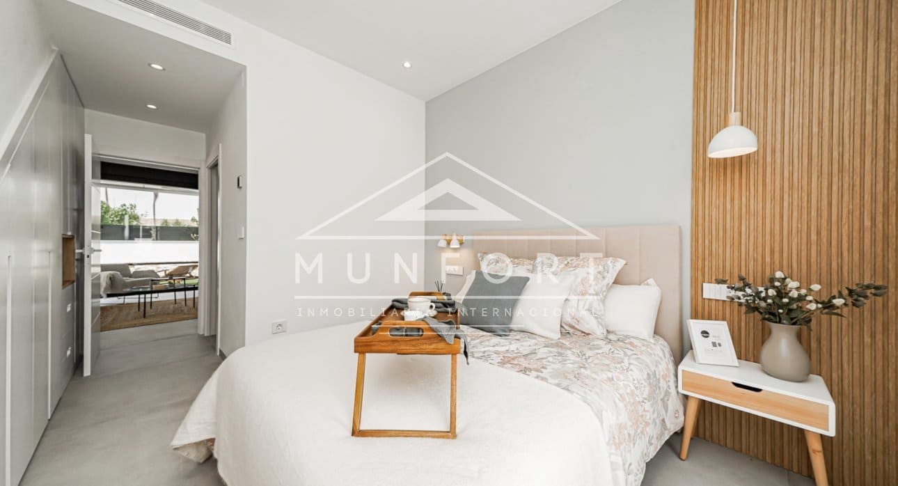 Bungalow de 3 habitaciones en San Pedro del Pinatar en venta con piscina - 409.000 € (Ref: 9270327)