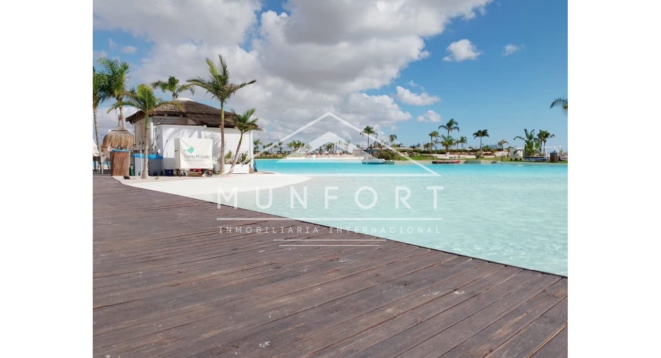 Ático de 3 habitaciones en Los Alcázares en venta con piscina - 529.000 € (Ref: 9270329)