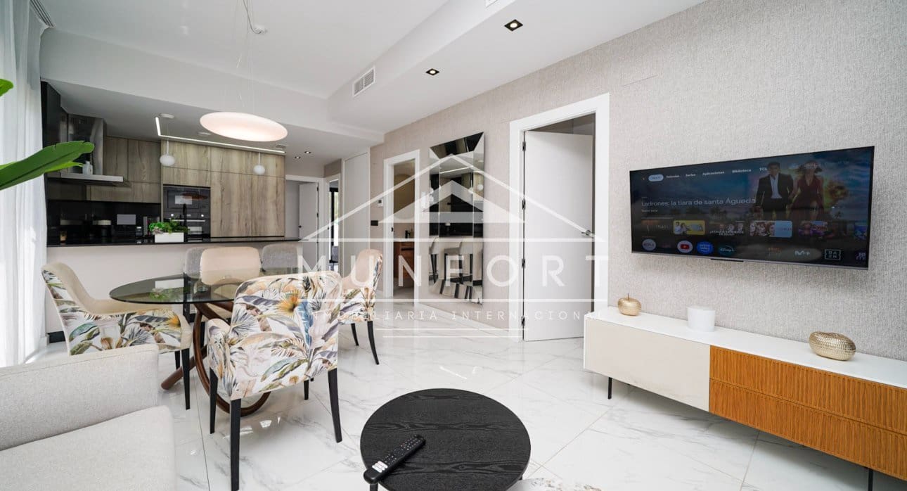 3 bedroom Bungalow for sale in Pilar de la Horadada with pool - € 305,000 (Ref: 9270330)