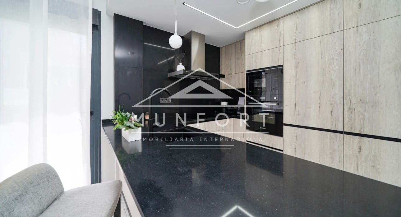 3 bedroom Bungalow for sale in Pilar de la Horadada with pool - € 305,000 (Ref: 9270330)