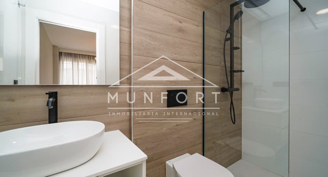 3 bedroom Bungalow for sale in Pilar de la Horadada with pool - € 305,000 (Ref: 9270330)