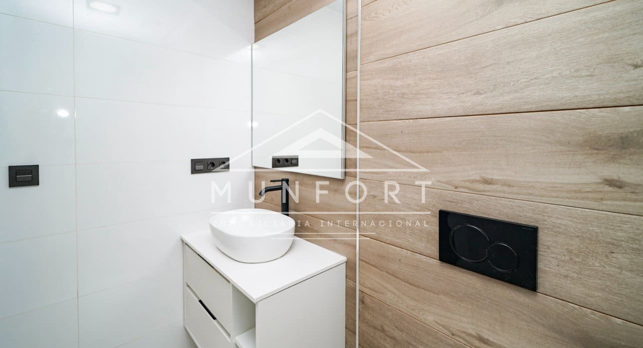 3 bedroom Bungalow for sale in Pilar de la Horadada with pool - € 305,000 (Ref: 9270330)