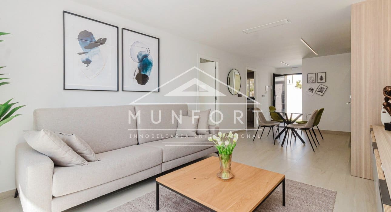 2 quarto Apartamento para venda em Guardamar del Segura com piscina - 222 000 € (Ref: 9270332)