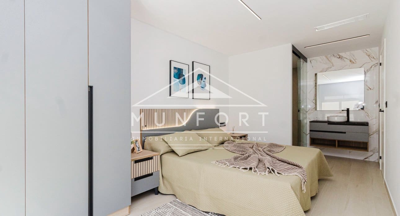 2 quarto Apartamento para venda em Guardamar del Segura com piscina - 222 000 € (Ref: 9270332)