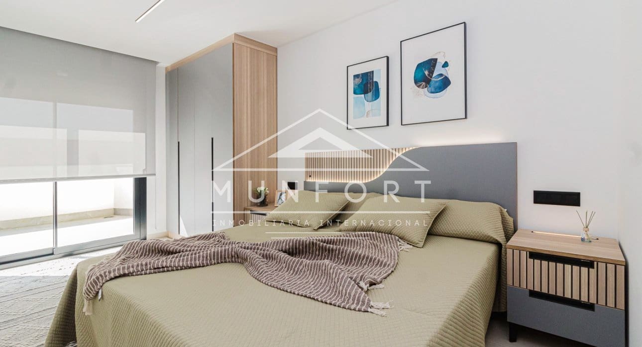 2 quarto Apartamento para venda em Guardamar del Segura com piscina - 222 000 € (Ref: 9270332)