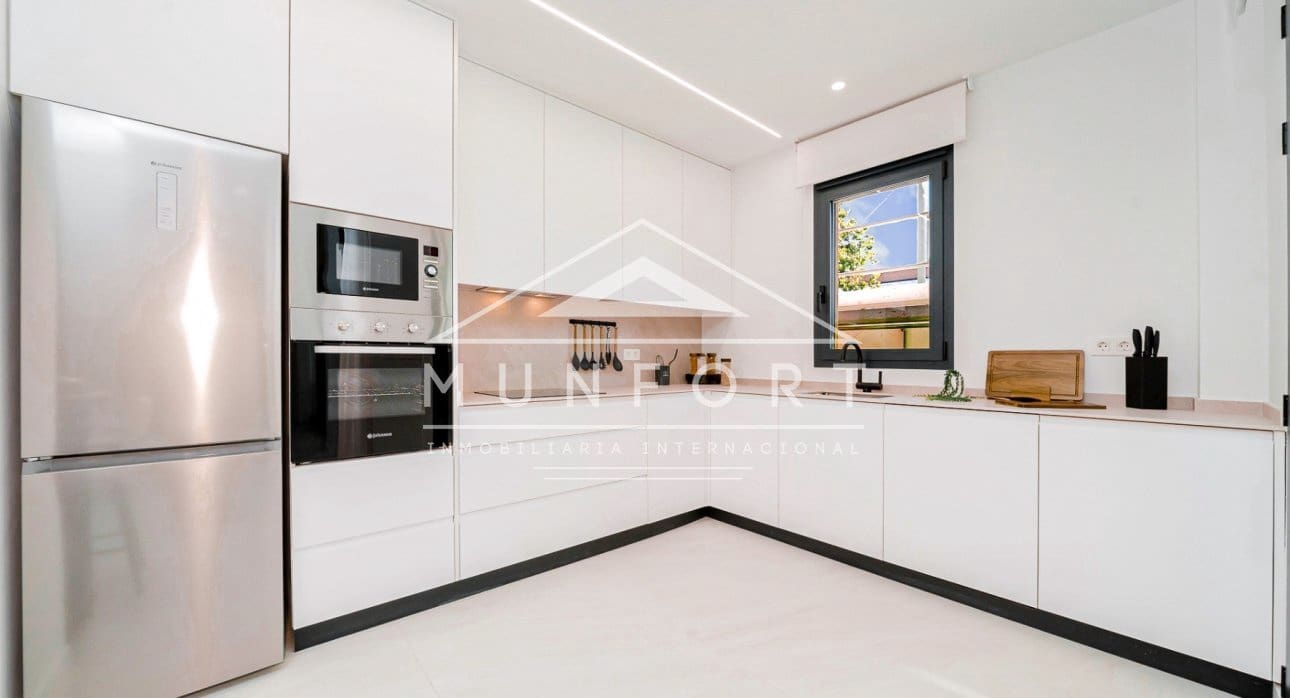 3 makuuhuone Huoneisto myytävänä paikassa San Pedro del Pinatar mukana uima-altaan - 293 900 € (Ref: 9270342)