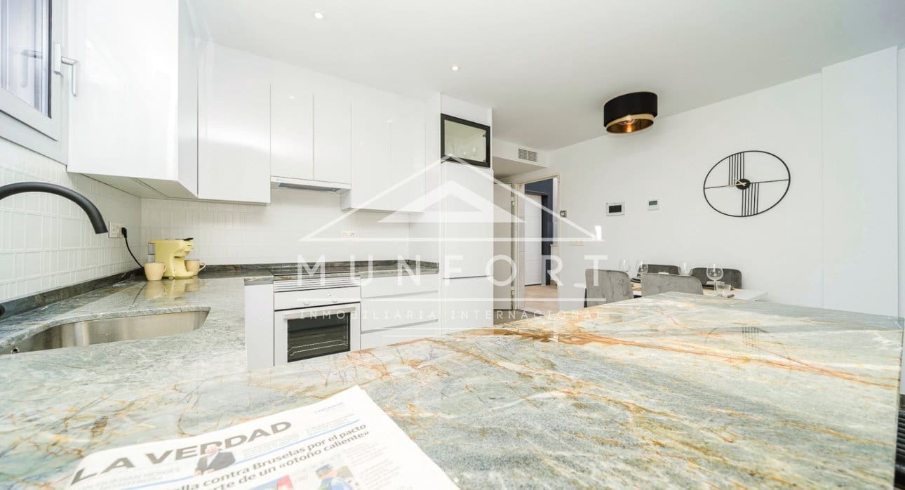 3 bedroom Villa for sale in Los Alcazares with pool - € 445,000 (Ref: 9270343)