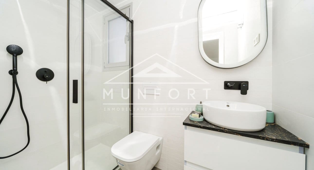 3 bedroom Villa for sale in Los Alcazares with pool - € 445,000 (Ref: 9270343)