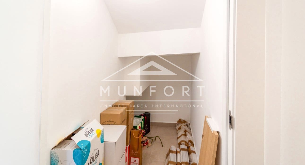 2 sovrum Lägenhet till salu i Los Alcazares med pool - 279 900 € (Ref: 9270579)