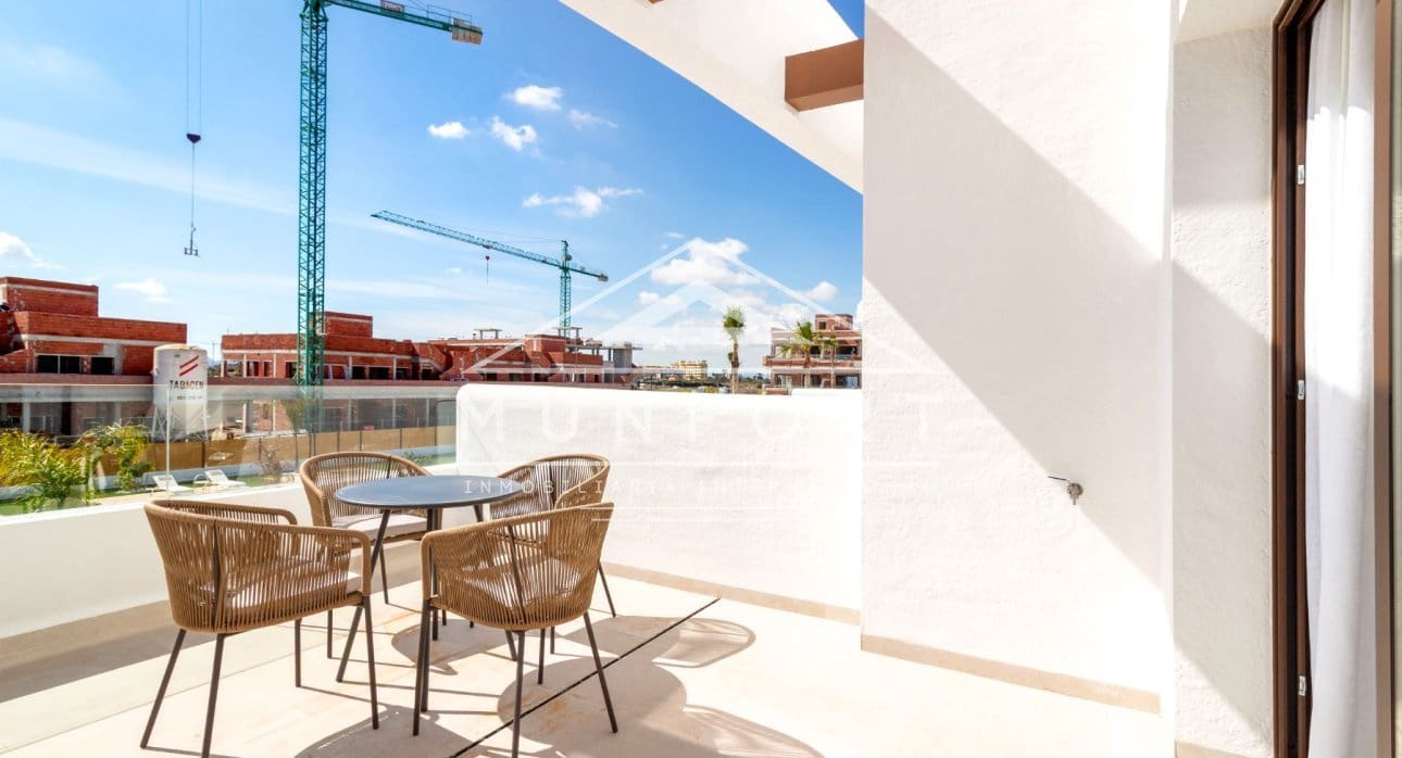 2 sovrum Lägenhet till salu i Los Alcazares med pool - 279 900 € (Ref: 9270579)