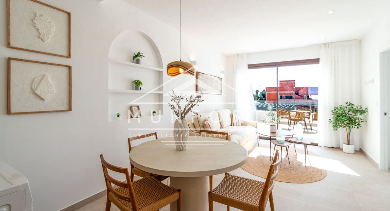 2 sovrum Lägenhet till salu i Los Alcazares med pool - 279 900 € (Ref: 9270579)