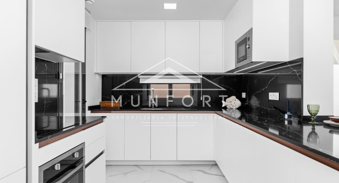 2 chambre Bungalow à vendre à San Miguel de Salinas avec piscine - 415 000 € (Ref: 9270581)