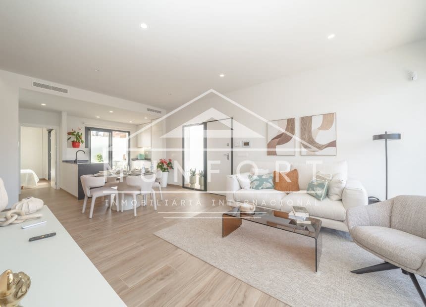 3 chambre Villa/Maison à vendre à San Pedro del Pinatar avec piscine - 479 900 € (Ref: 9270583)