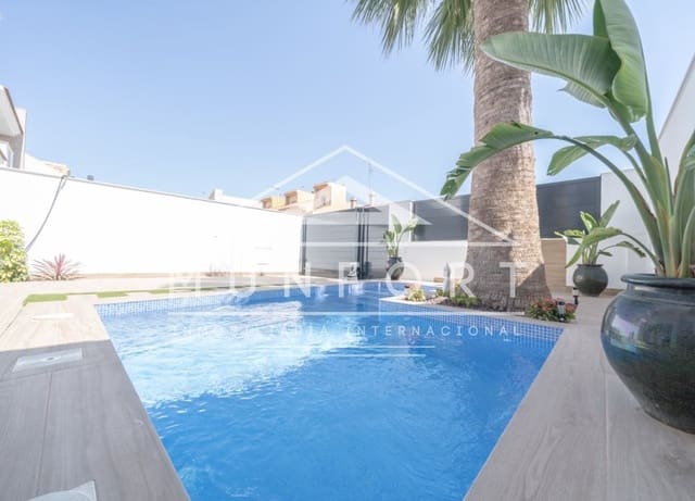 3 chambre Villa/Maison à vendre à San Pedro del Pinatar ciudad, San Pedro del Pinatar avec piscine - 479 900 € (Ref: 9270583)