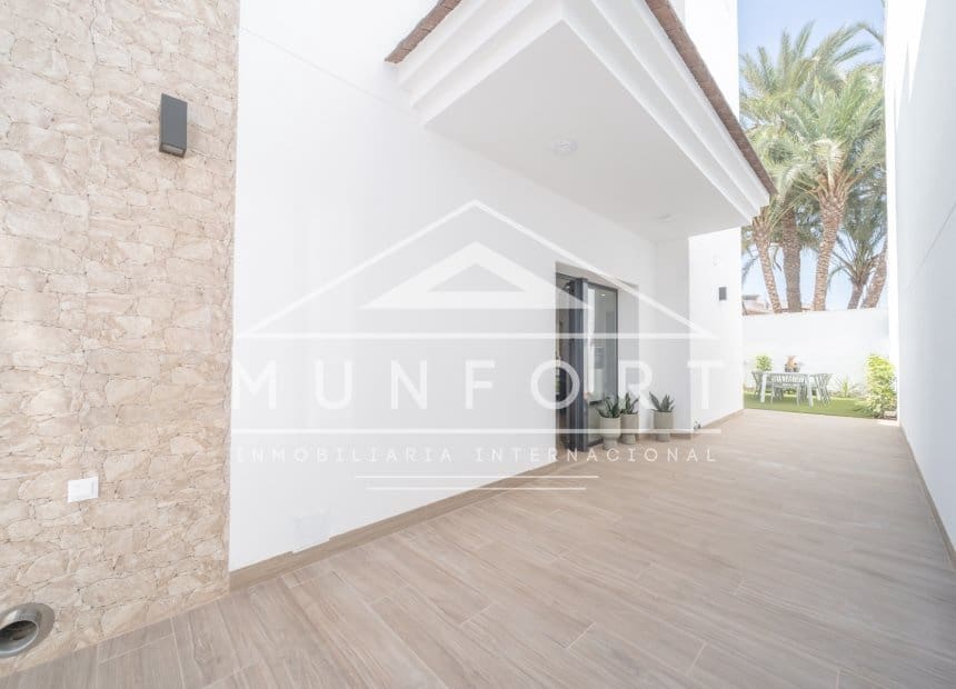 3 chambre Villa/Maison à vendre à San Pedro del Pinatar avec piscine - 479 900 € (Ref: 9270583)