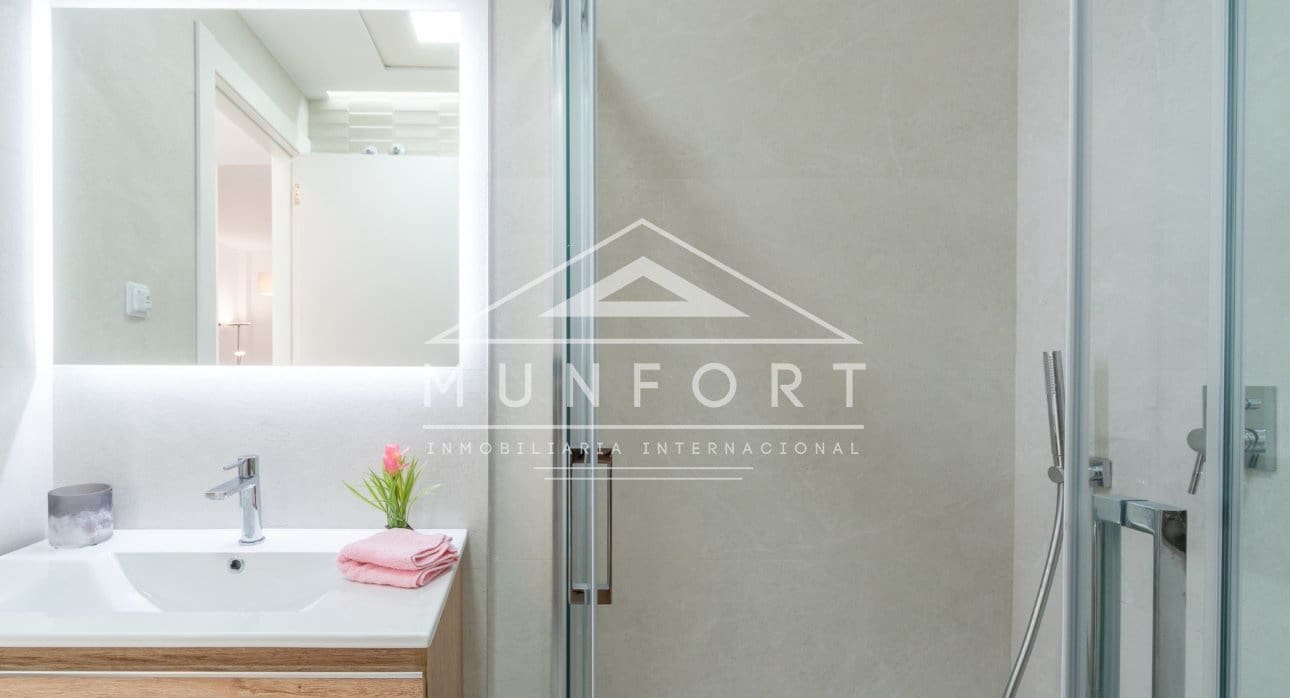 3 soverom Bungalow til salgs i Torrevieja med svømmebasseng - € 289 900 (Ref: 9270587)